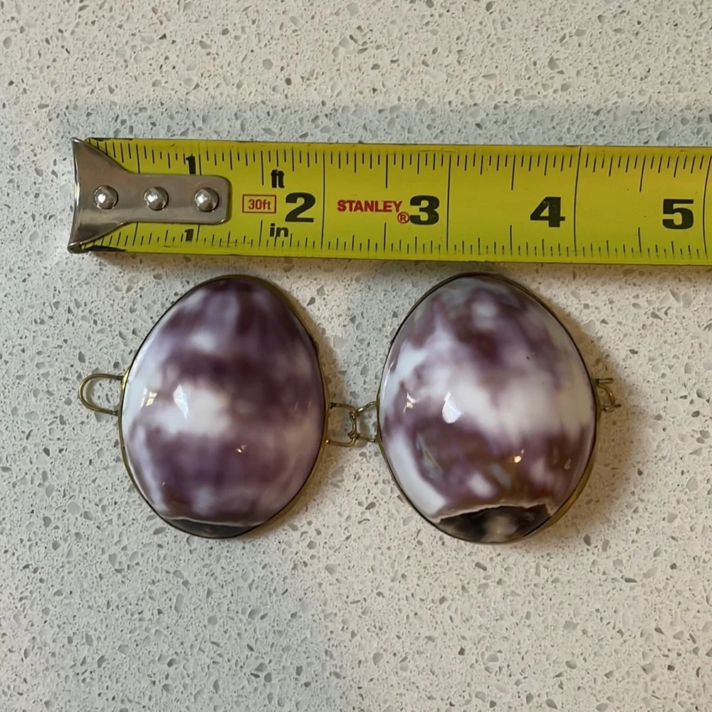 Vintage handmade purple seashell jewelry box